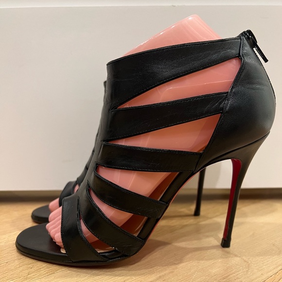 Christian Louboutin gladiator sandal - Picture 1 of 10
